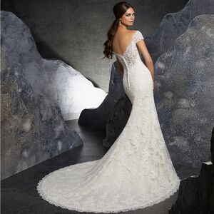 Mori Lee | 4 | Kindsry Off-Shoulder Lace Bridal Gown in Cream